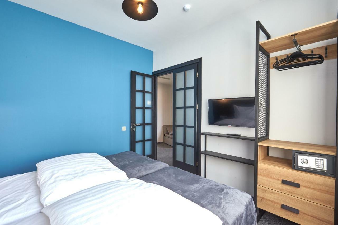 Graphica Hotel 3*