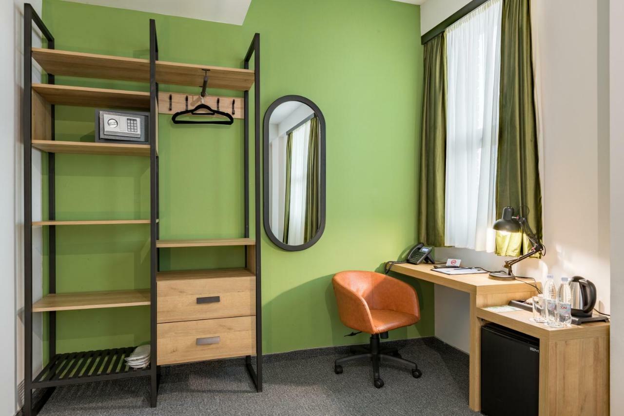 Graphica Hotel 3*